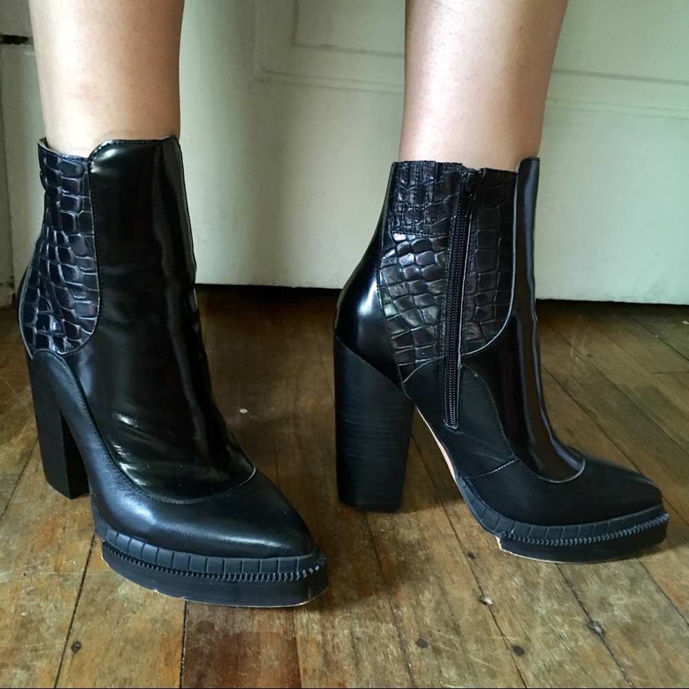 Jeffrey Campbell heeled boots NWOT